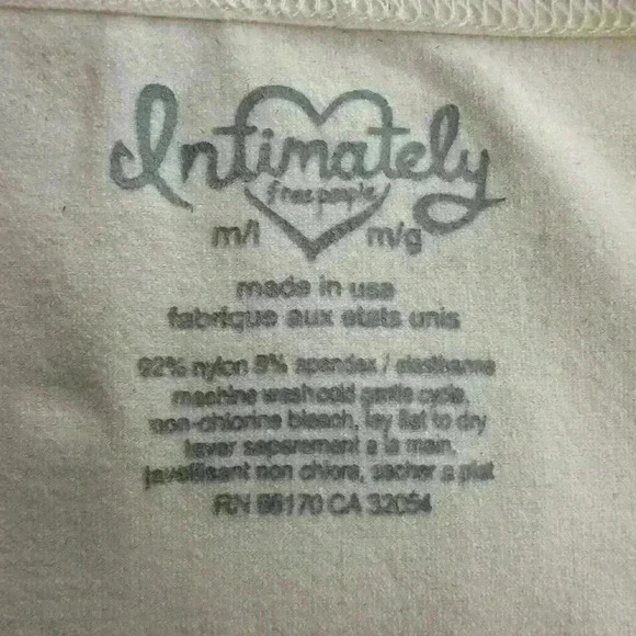 Intimately By Free People Women’s Solid Seamless Mini Slip in Ivory Size M/L - Picture 5 of 6